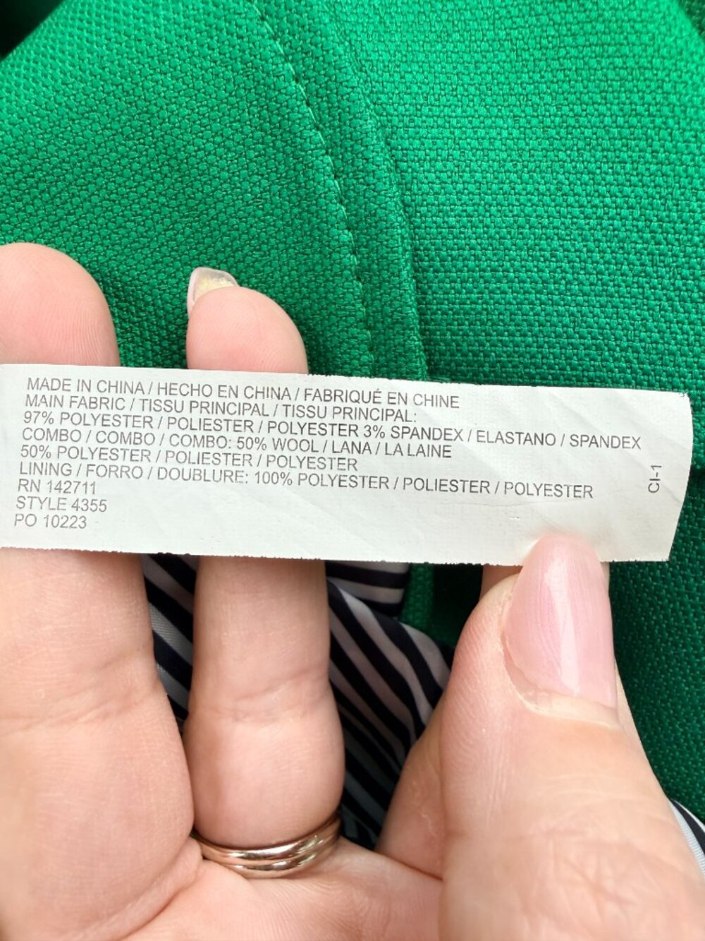 ELOQUII Women's EUC Quinn Blazer in Kelly Green #4355 | Size 16 - Picture 10 of 11